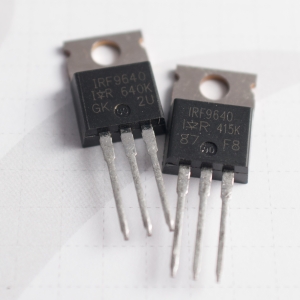 IRF9640 Транзистор польовий